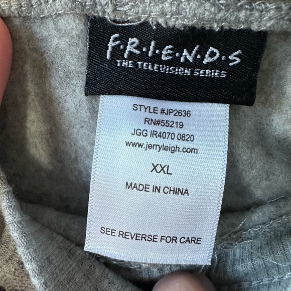 FRIENDS grey sweatpants size XXL - Picture 5 of 6
